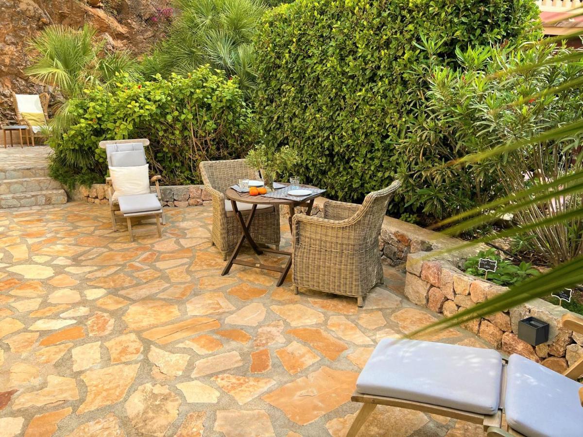 Casa Sol With Private Terrace, Garden, Pool, Beautiful View Apartment ปอร์ต เด โซลแยร์ ภายนอก รูปภาพ